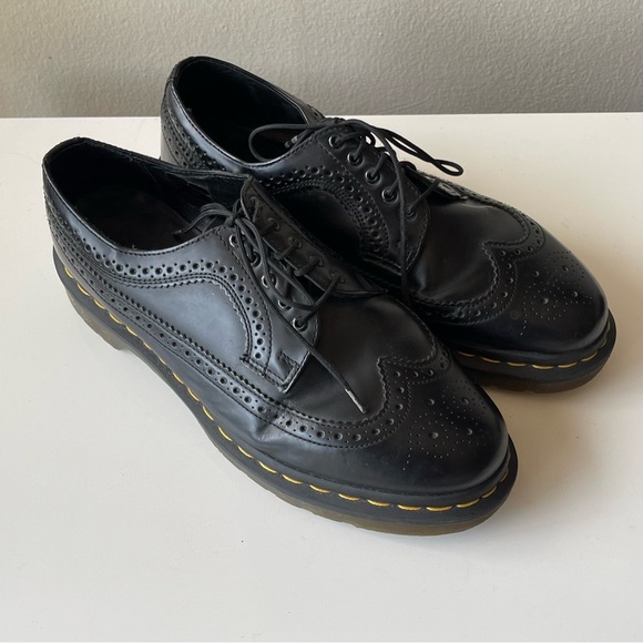 DR MARTEN black loafers size 10